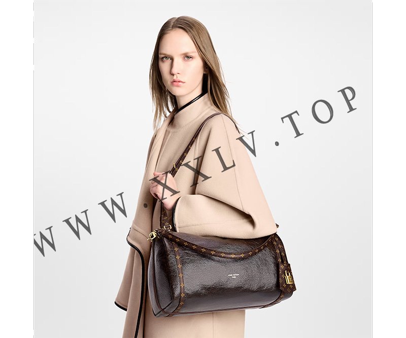 imgi 65 louis vuitton express mm m26359 pm1 worn view