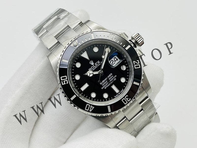 rolex submariner date 41mm (top quality)