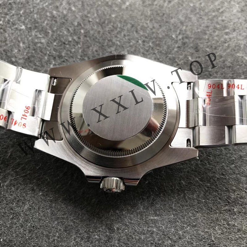 rolex submariner date 41mm (top quality)