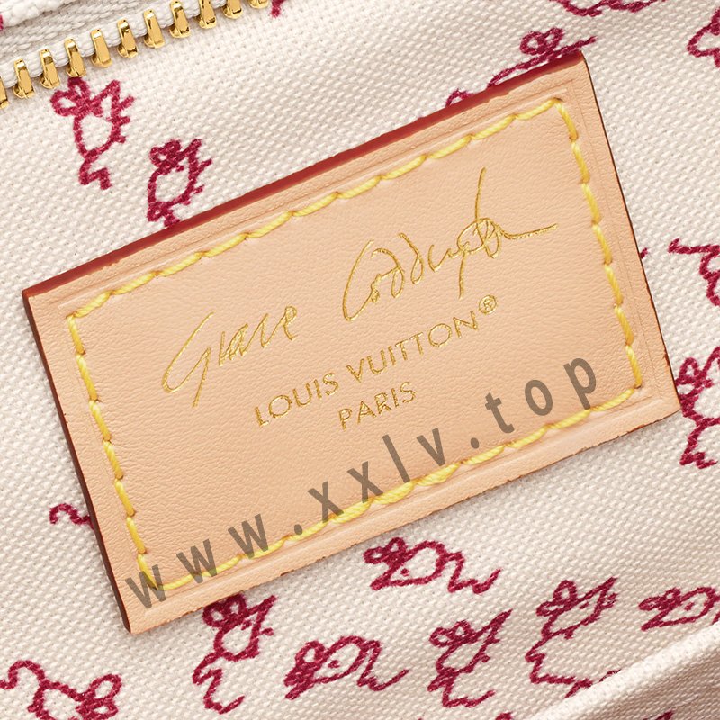 louis vuitton carry it m15121 pm1 other view