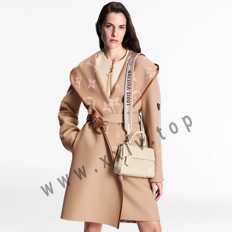 louis vuitton cluny mini m58928 pm1 cropped worn view