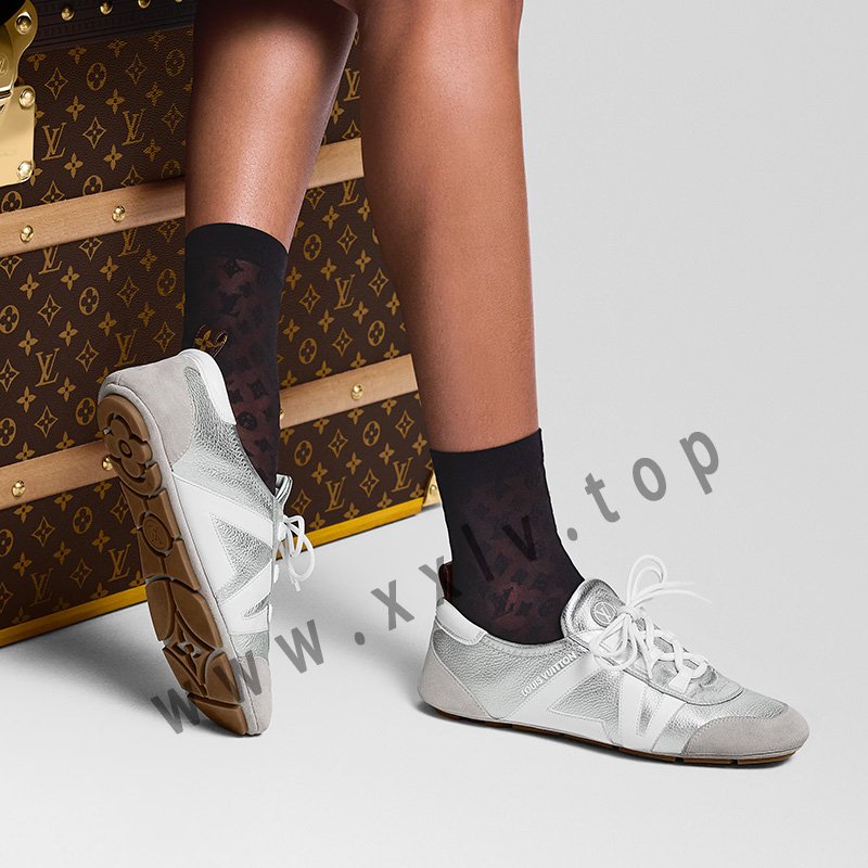 louis vuitton lv sneakerina atu01bgc04 pm1 cropped worn view