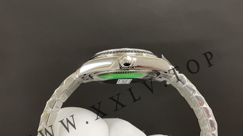 rolex journal 31mm calibre 2236