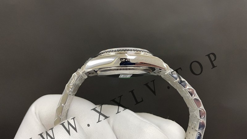 rolex journal 31mm calibre 2236