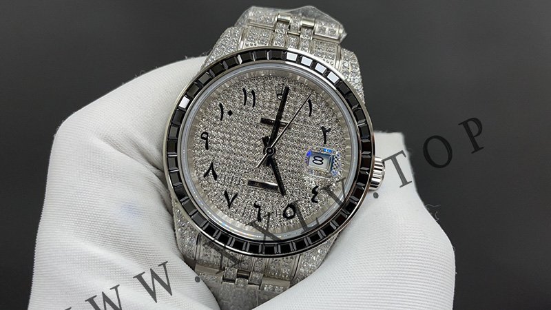 rolex journal 41mm calibre 3255 over 2000 diamonds