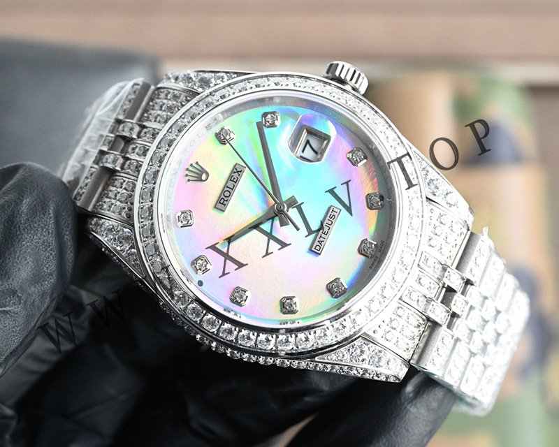 rolex journal 41mm calibre 3255 over 2000 diamonds