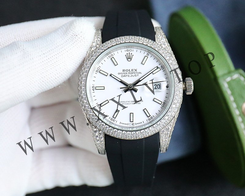 rolex journal 41mm calibre 3255 over 800 diamonds