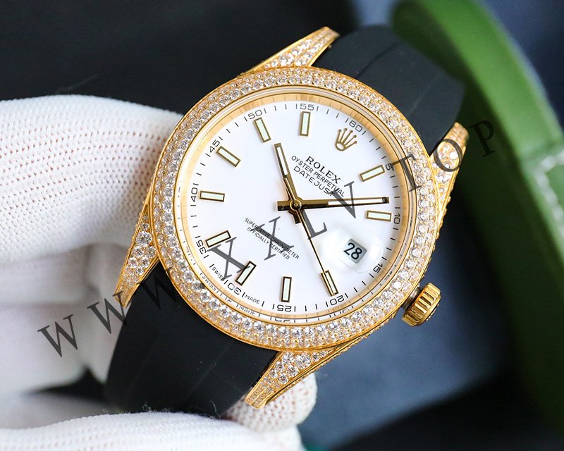 rolex journal 41mm calibre 3255 over 800 diamonds