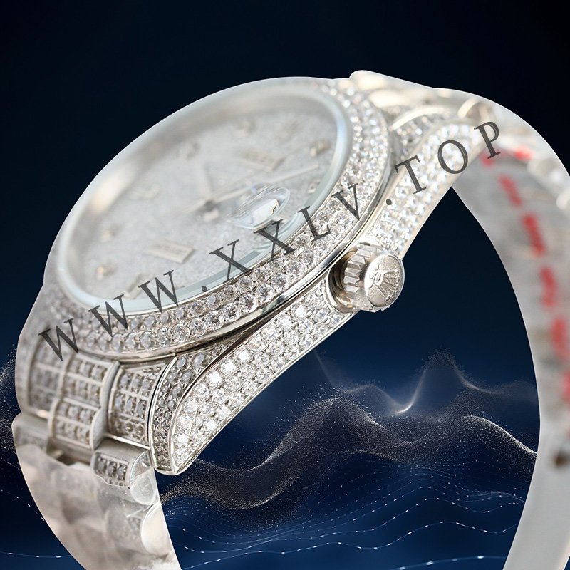 rolex journal 41mm calibre 3255 over 800 diamonds
