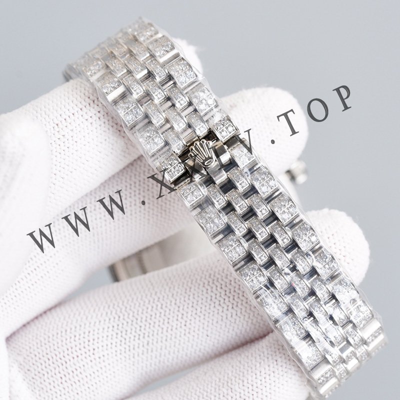 rolex journal 41mm calibre 3255 over 2000 diamonds