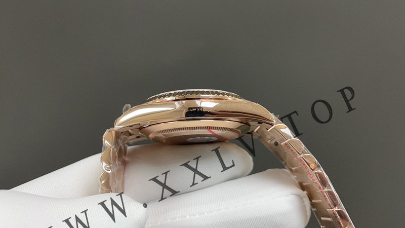 rolex day date 40mm calibre 3255 (top quality)
