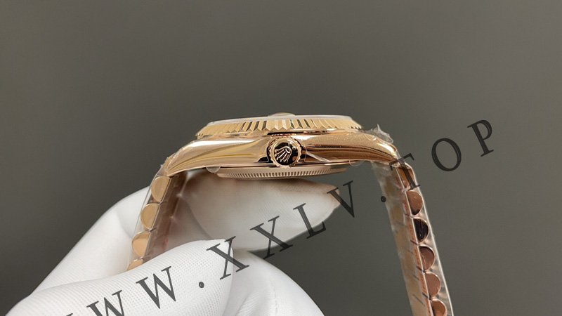 rolex day date 40mm calibre 3255 (top quality)