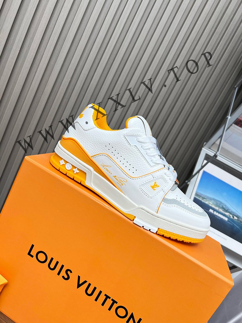 lv sneaker genderless