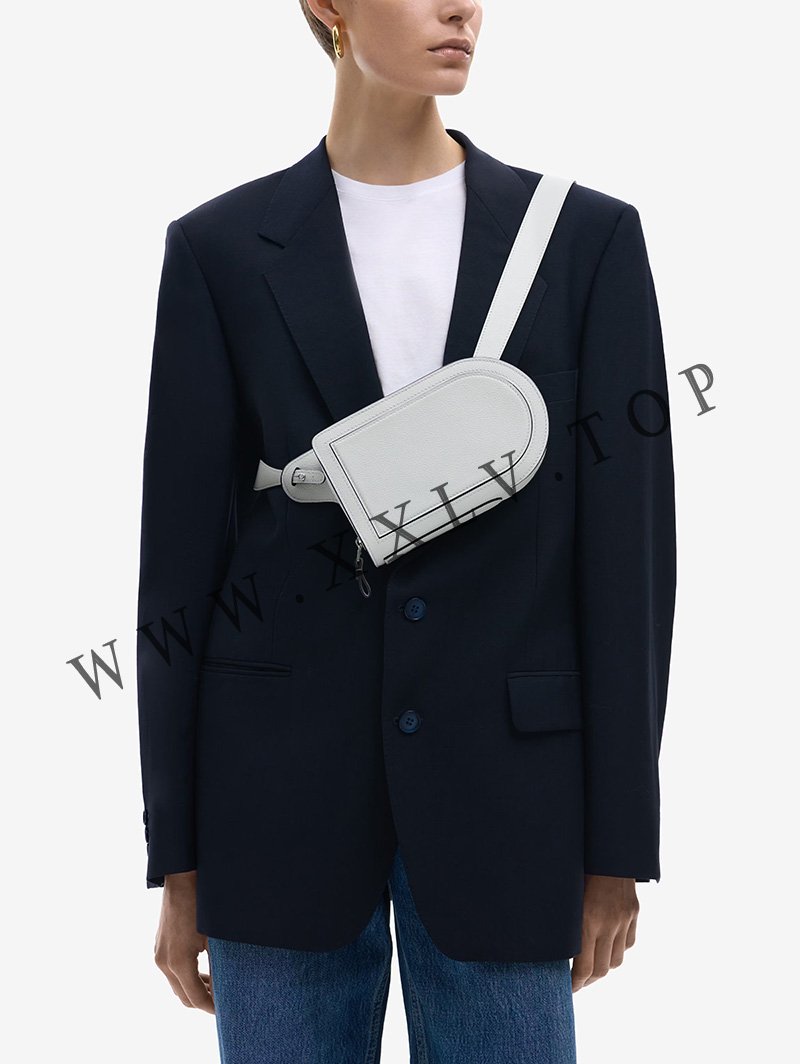 imgi 249 delvaux 04042024668 light bluebis