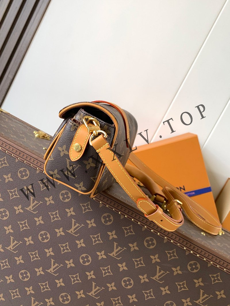 m14742 cargo 14 x 10 x 23 cm