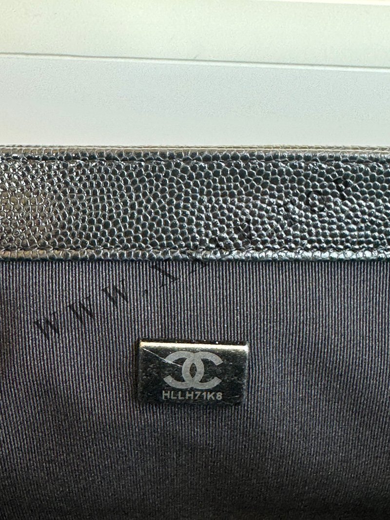 boy chanel flap bag with handle (复制)