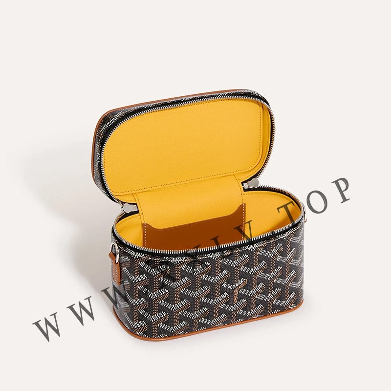 musevaminty01cl03p 4 ouvert 9214