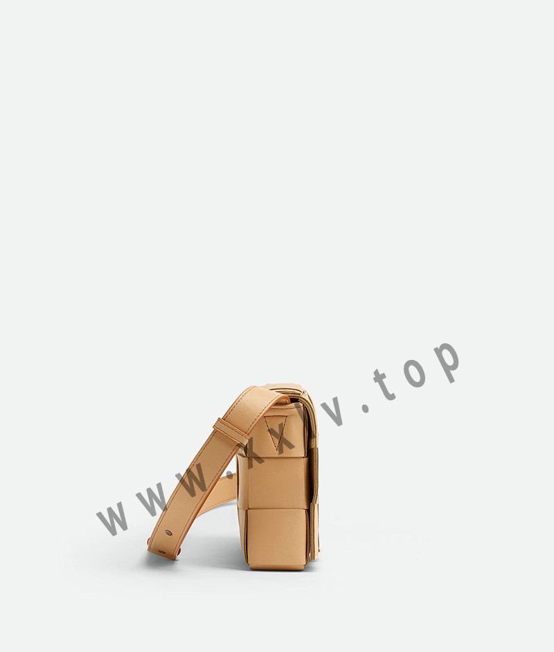 imgi 204 ecom 578004vmay12714 b