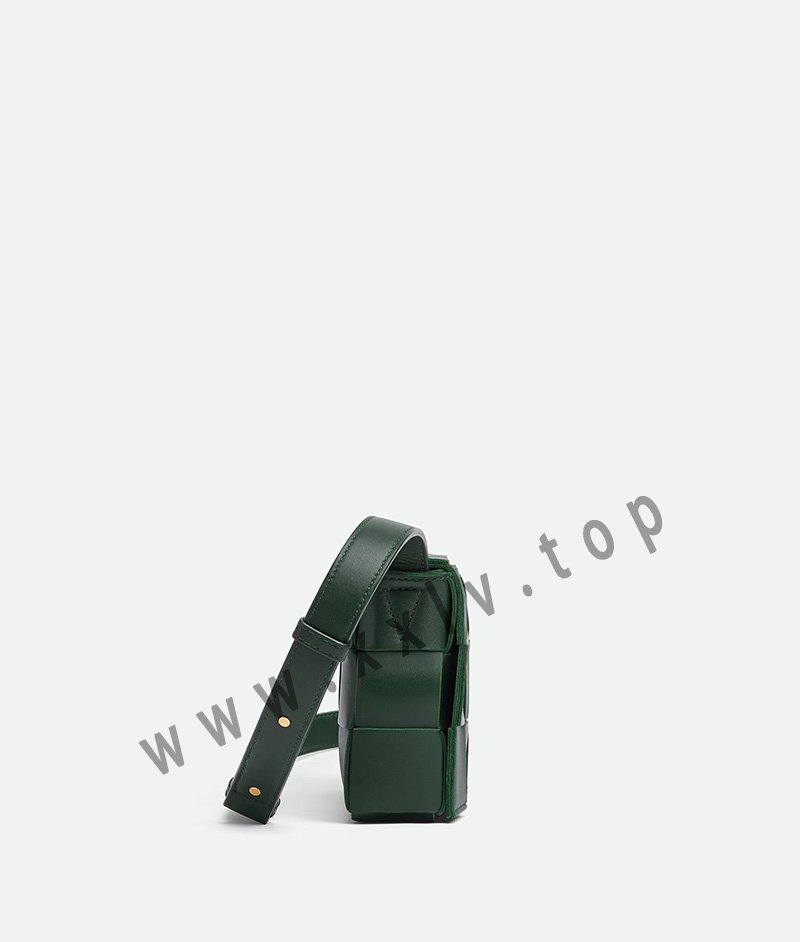 imgi 209 ecom 578004vmay13035 b
