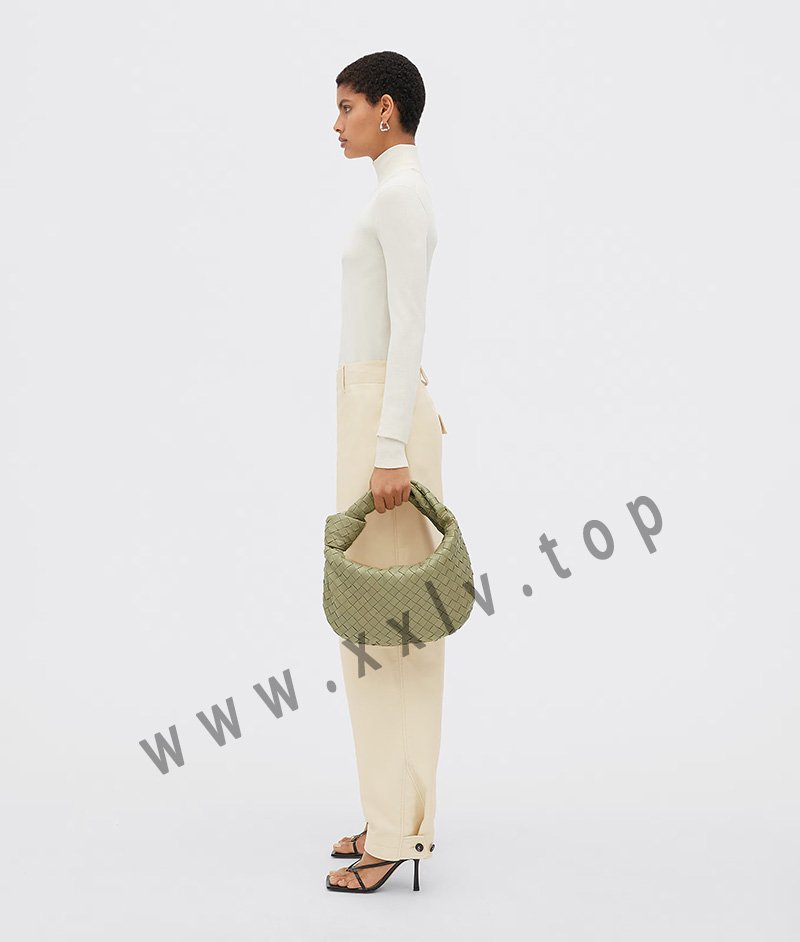 imgi 215 ecom 690225vcpp02916 e