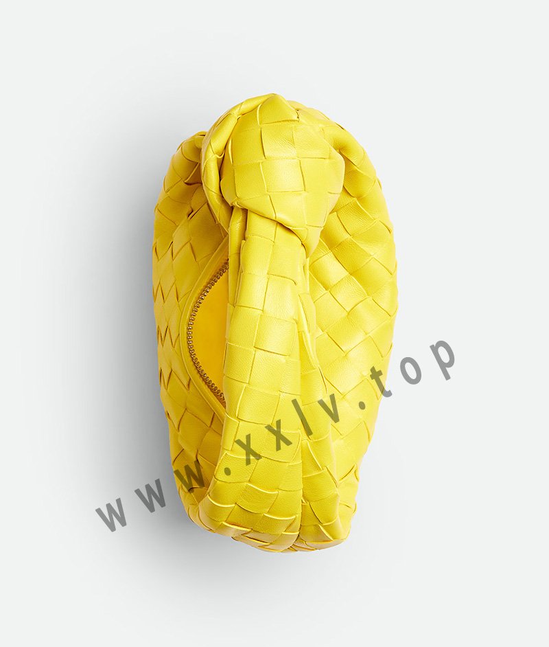 imgi 216 ecom 651876vcpp57184 c