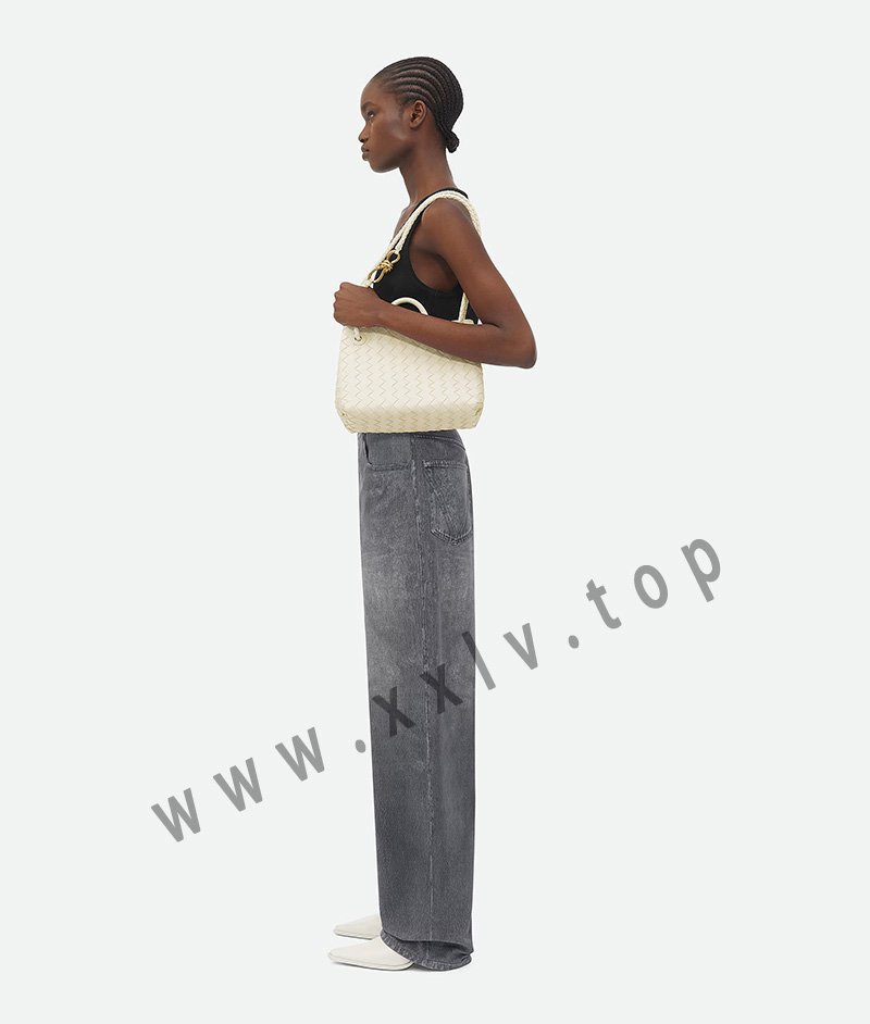 imgi 252 ecom 766014vcpp19211 g