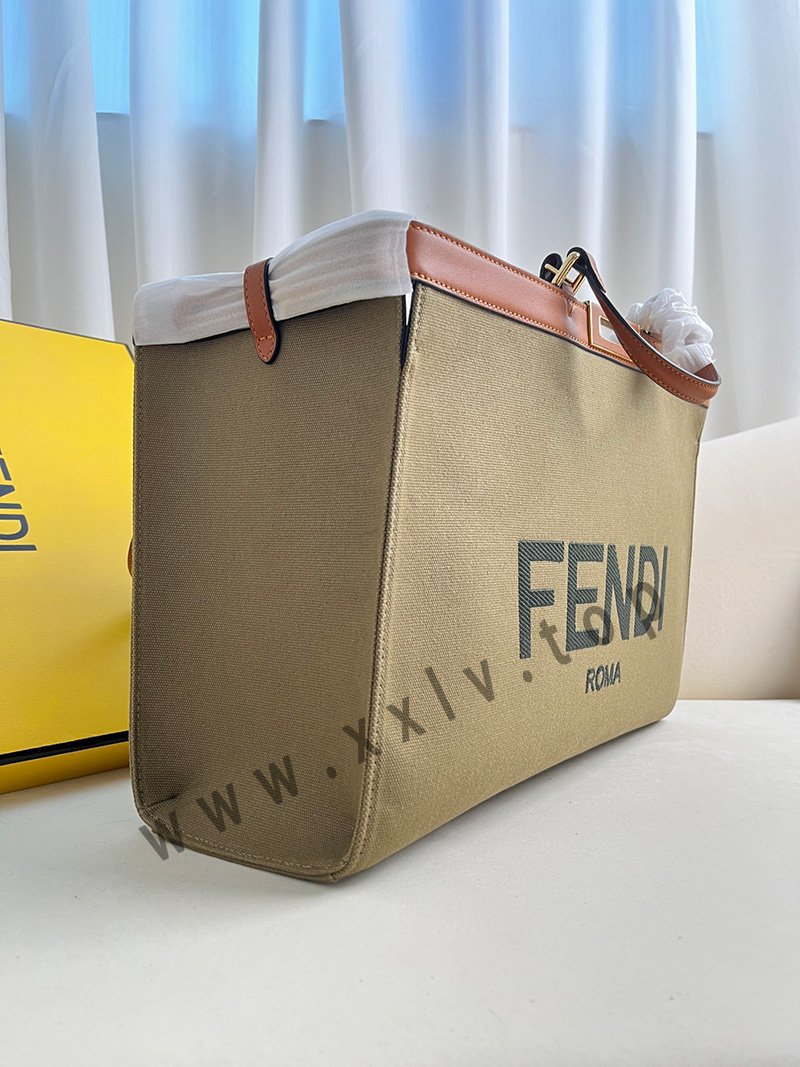 peekaboo x tote size: 40*12*29cm. model number: 1819